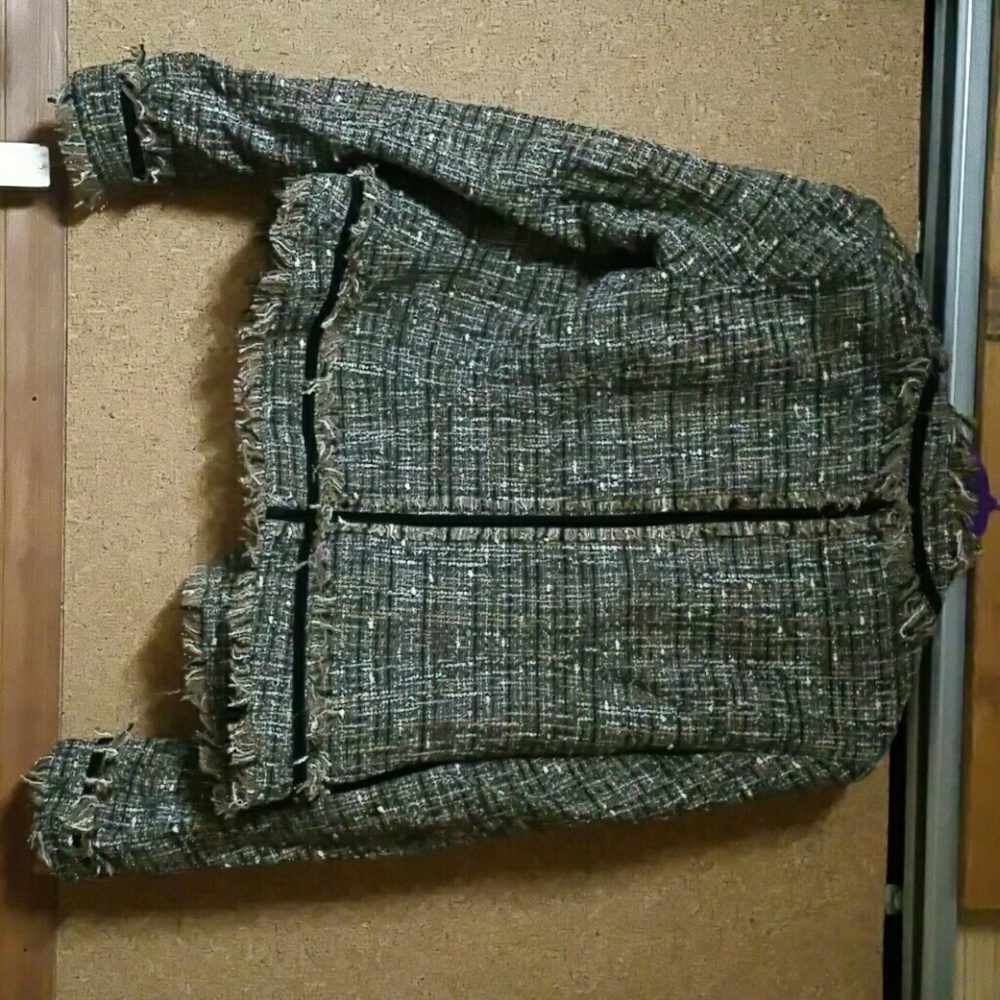 Tweed Jacket - Picture 2 of 2